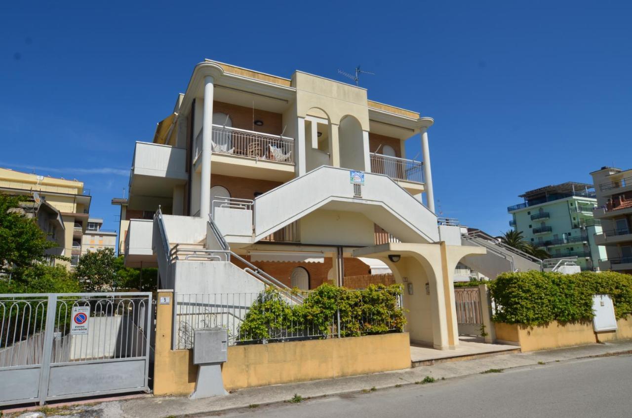 Appartamento Olimpo San Benedetto del Tronto Exterior photo